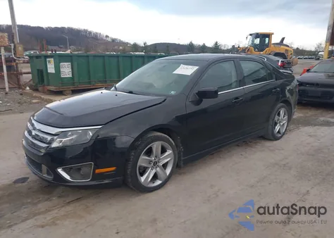 2010 Ford Fusion Sport z USA, uszkodzony, nr VIN 3FAHP0KC3AR204935